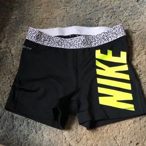 Nike Pro Workout shorts/spandex Dri-Fit
